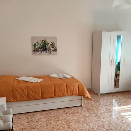 La Villetta Di Zio Claudio A Vada - 6 Posti Letto المظهر الخارجي الصورة