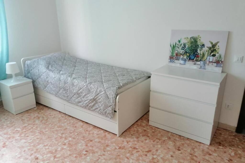 La Villetta Di Zio Claudio A Vada - 6 Posti Letto المظهر الخارجي الصورة